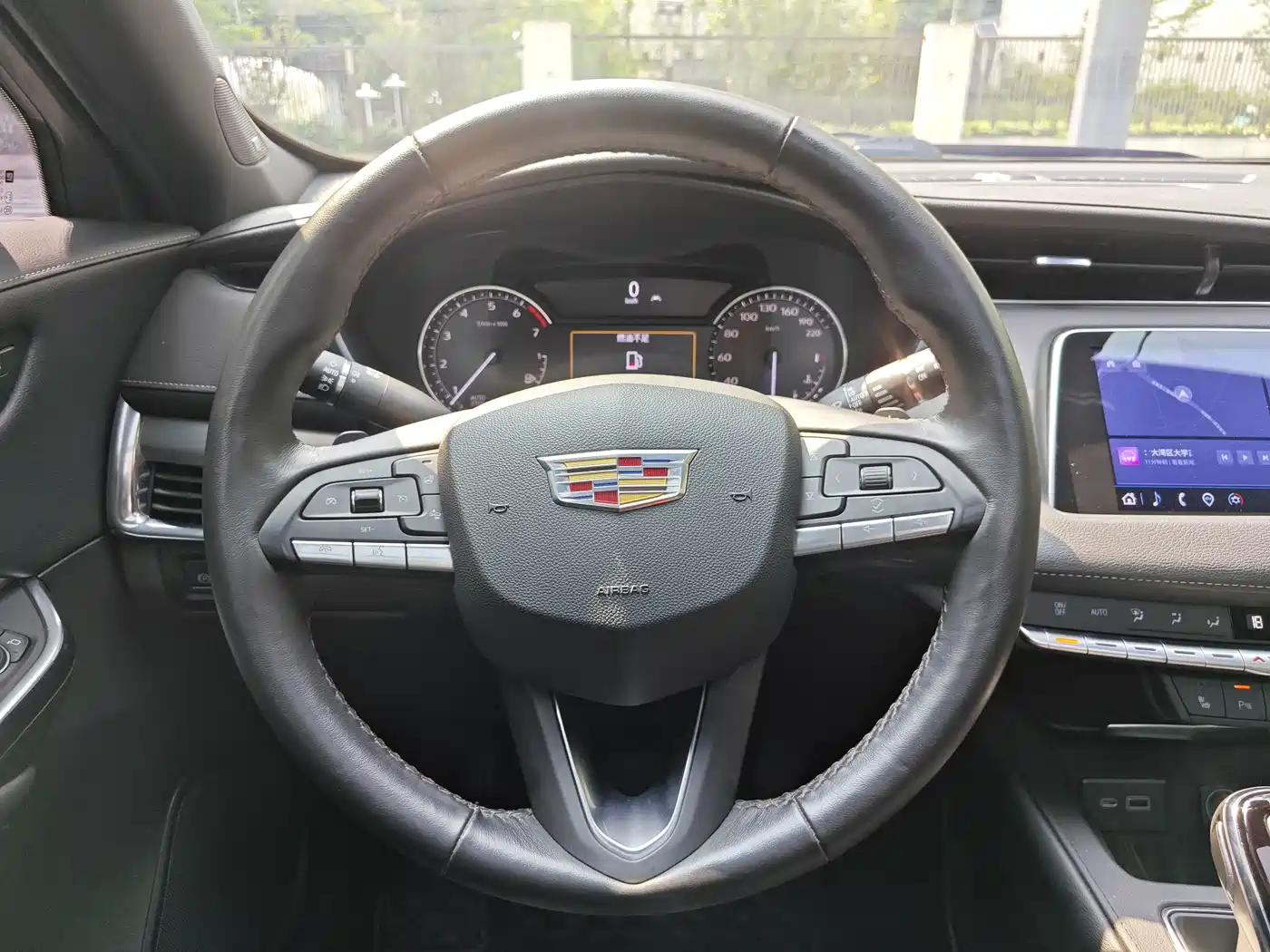 Cadillac XT4 2023 2023 Model Year 28T Two-Wheel Drive Luxury Model
