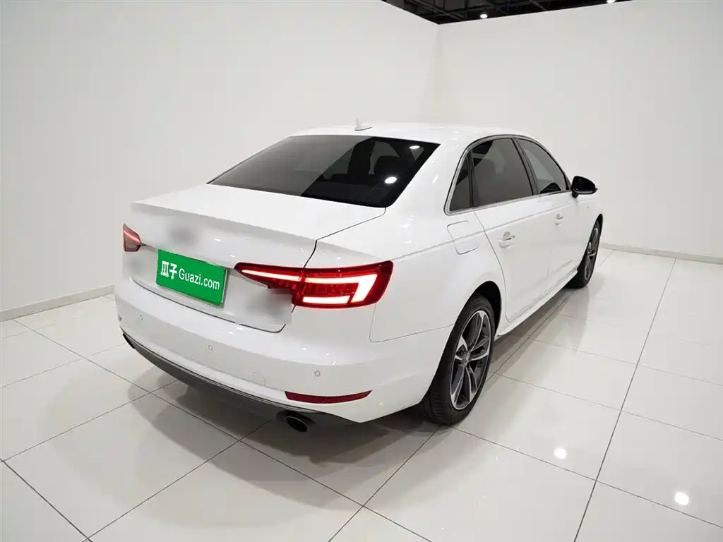 Audi A4L 2018 30th Anniversary 40 TFSI Progressive фото 5