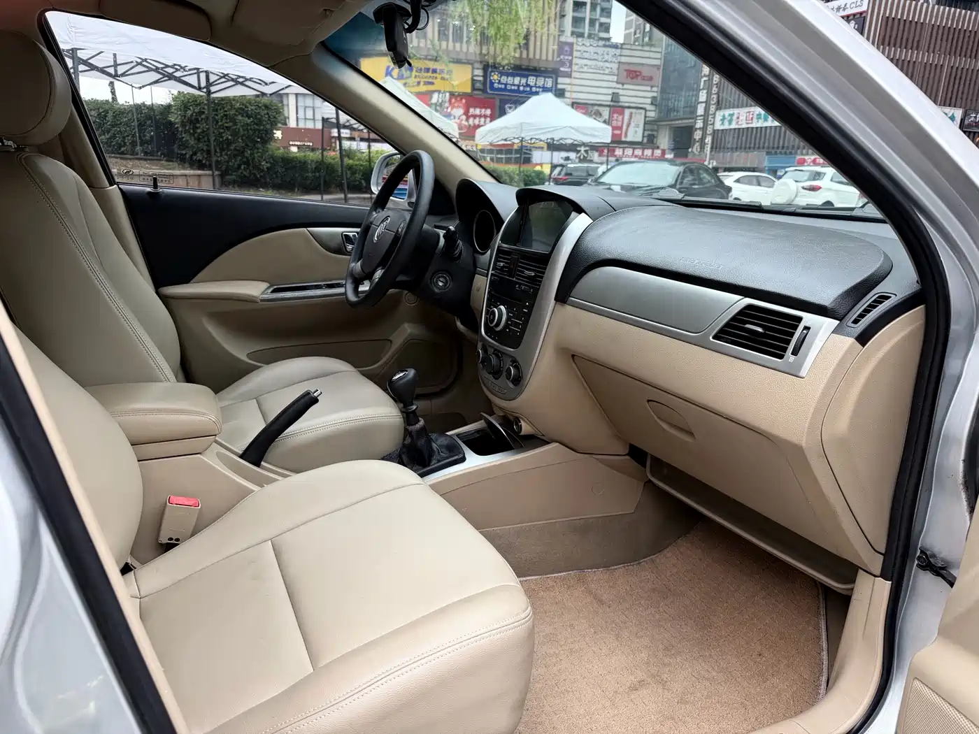Buick Excelle 2013 1.5L Manual Exclusive фото 10
