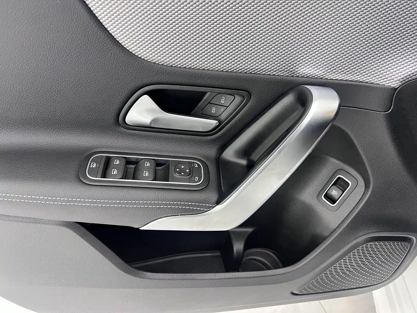 Mercedes-Benz A-Class 2024 2023 A 180 L
