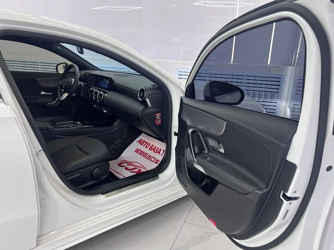 Mercedes-Benz A-Class 2024 2023 A 180 L