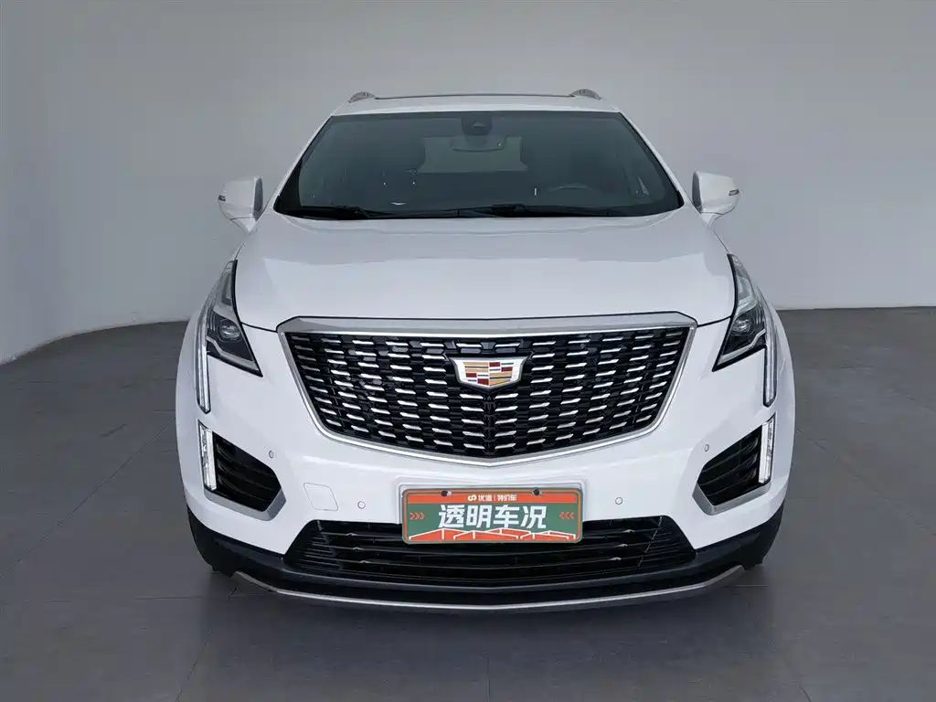 Cadillac XT5 2022 2.0T 2WD Luxury фото 3