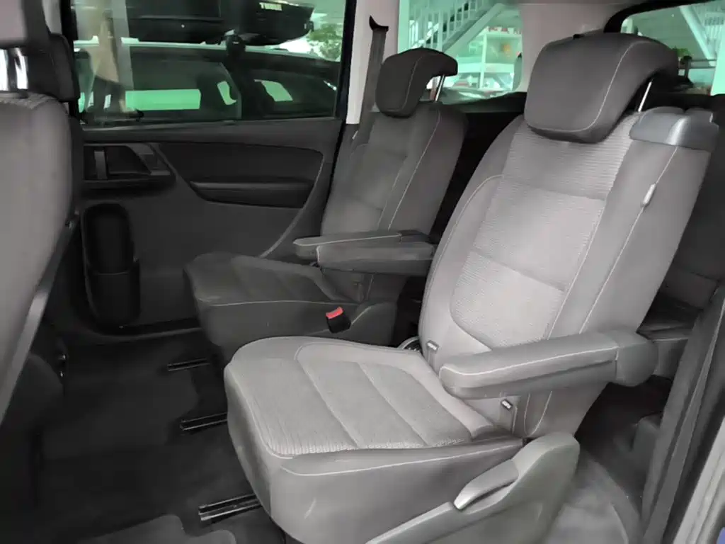 Volkswagen Sharan 2019 2018 Facelift 380TSI Comfort 6-seater