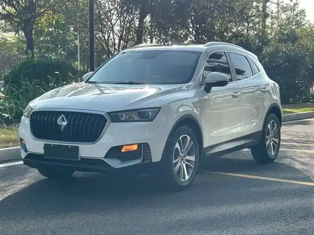 BORGWARD BAOWO BX5