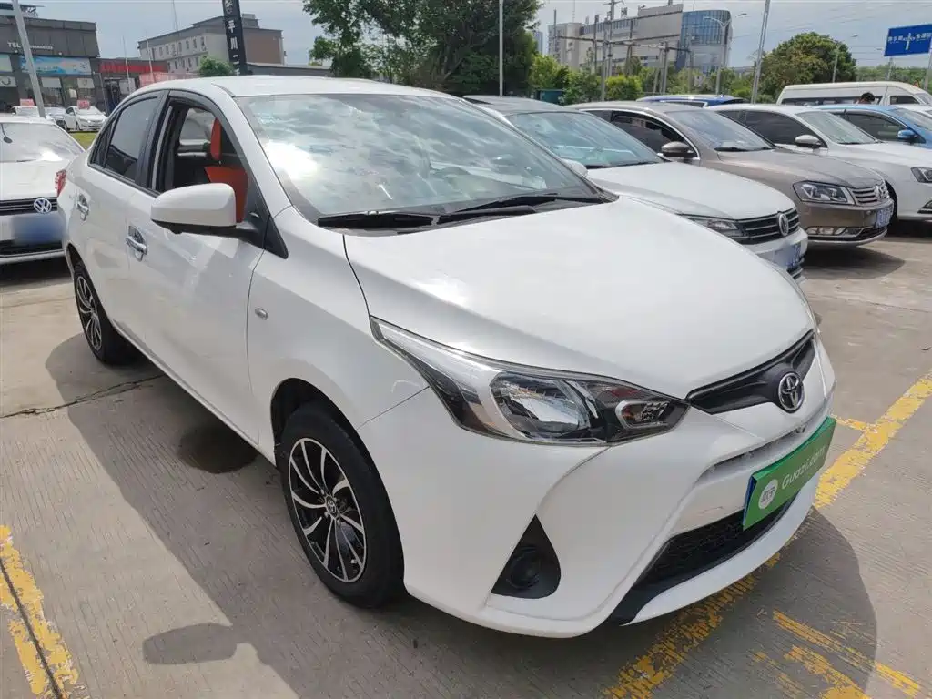 Toyota YARiS L Zhi Xiang 2019 1.5E CVT Charming China VI фото 4