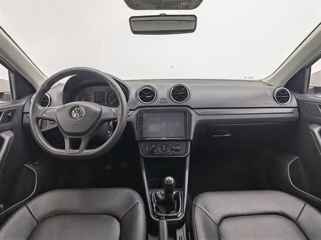 Volkswagen Jetta 2017 1.4L Manual Fashion фото 5