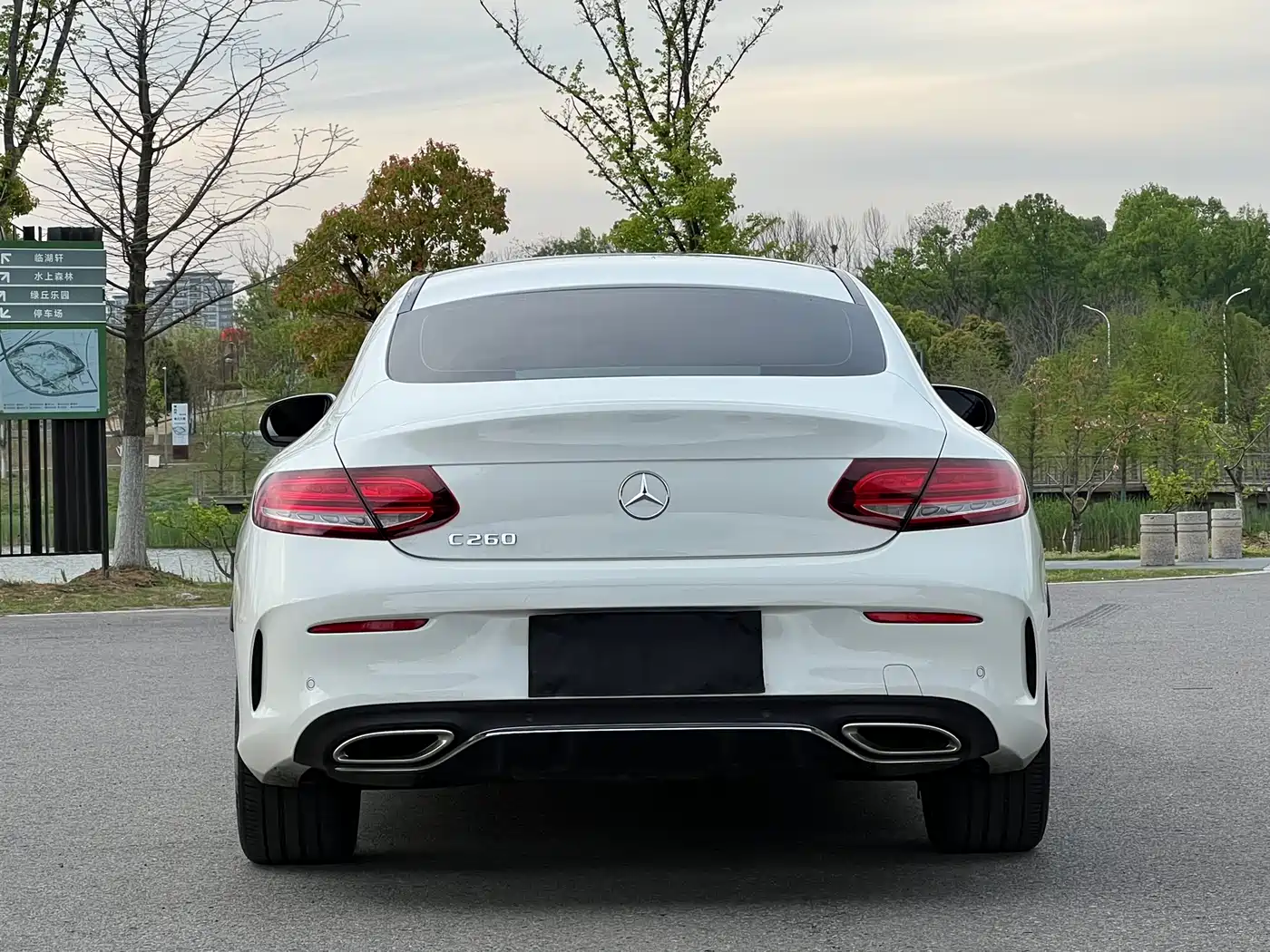 MERCEDES-BENZ C CLASS