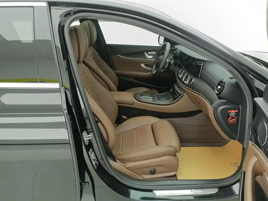 Mercedes-Benz E-Class New Energy 2022 Facelift E 350 e L Plug-in Hybrid Sport Sedan фото 8