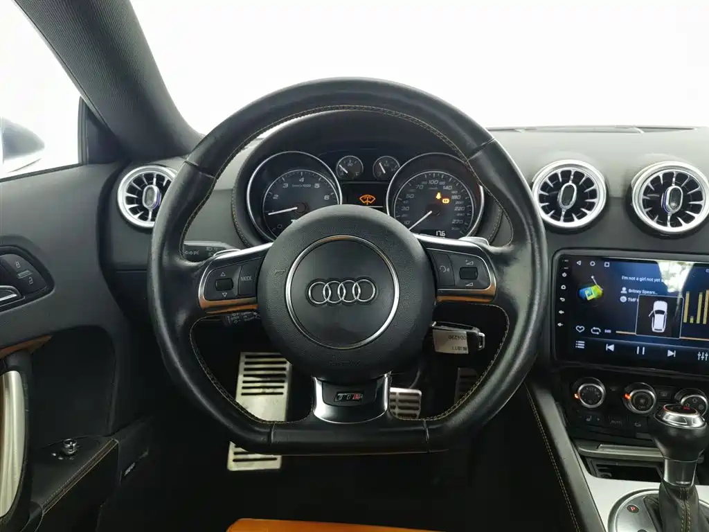 Audi TTS 2013 TTS Coupe 2.0TFSI quattro фото 11