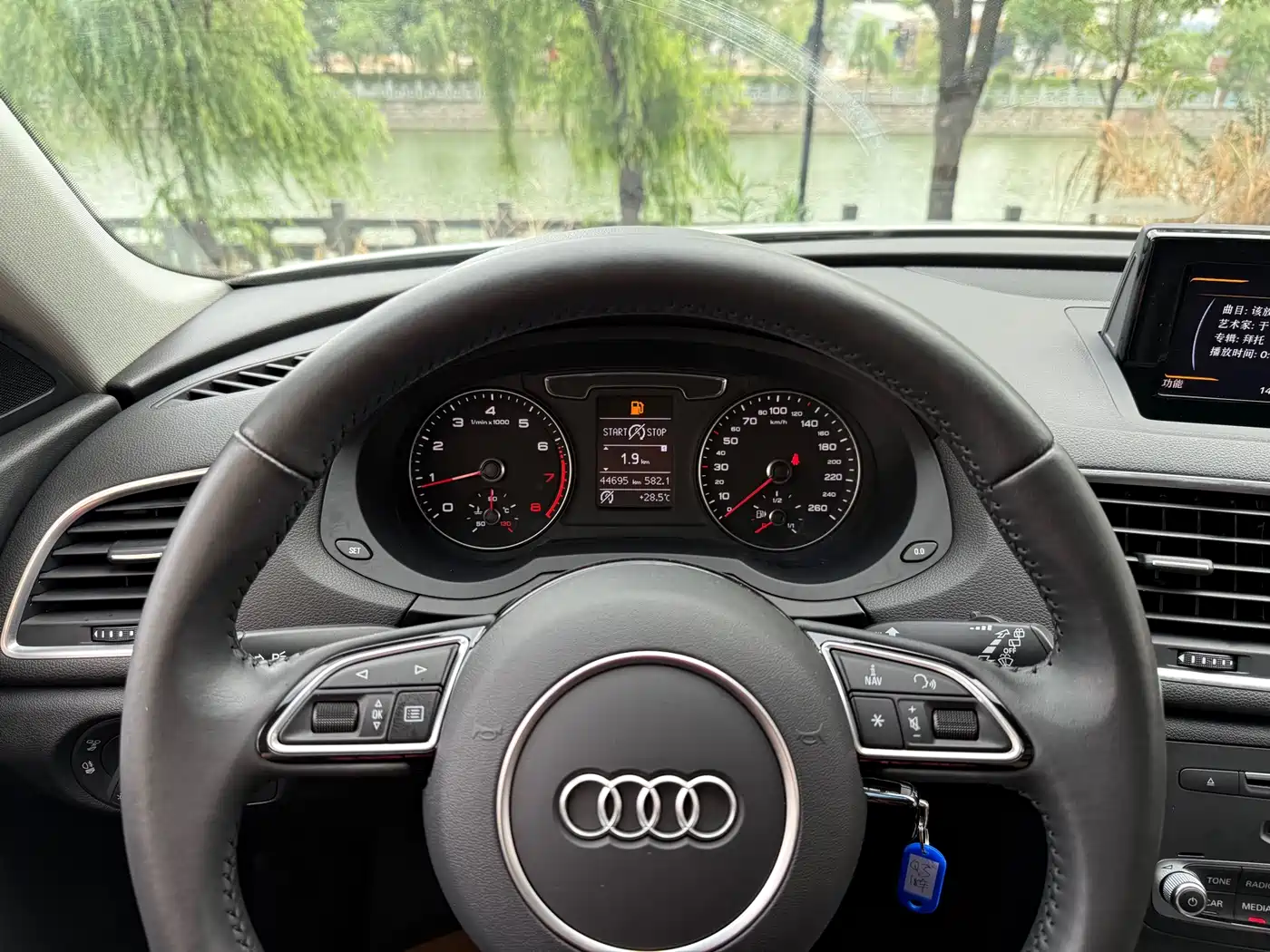Audi Q3 2018 30th Anniversary Edition 30 TFSI Fashion фото 13