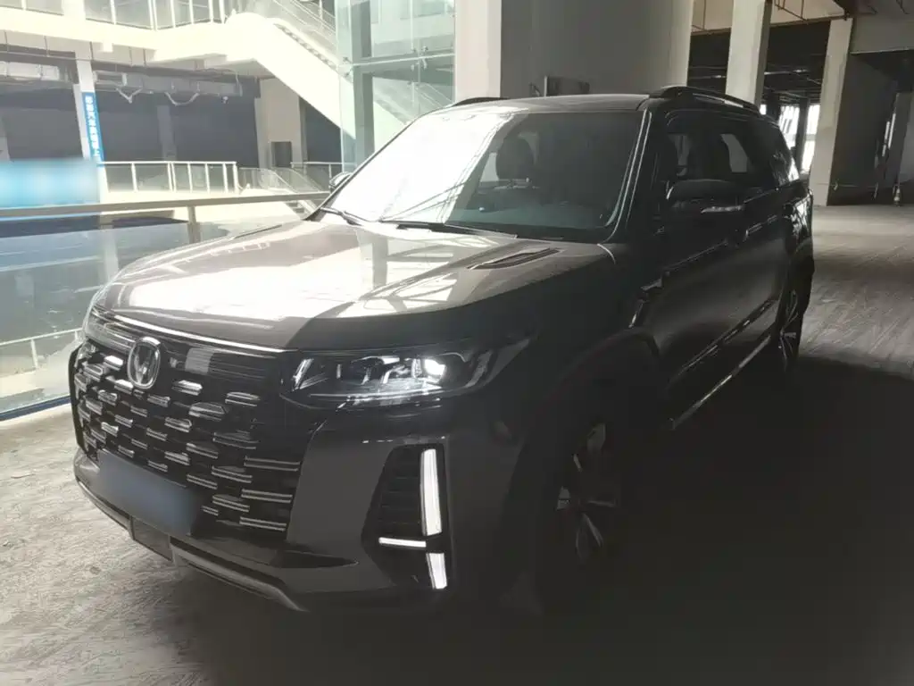 Changan CS95 2022 2023 2.0T 2WD Luxury PLUS