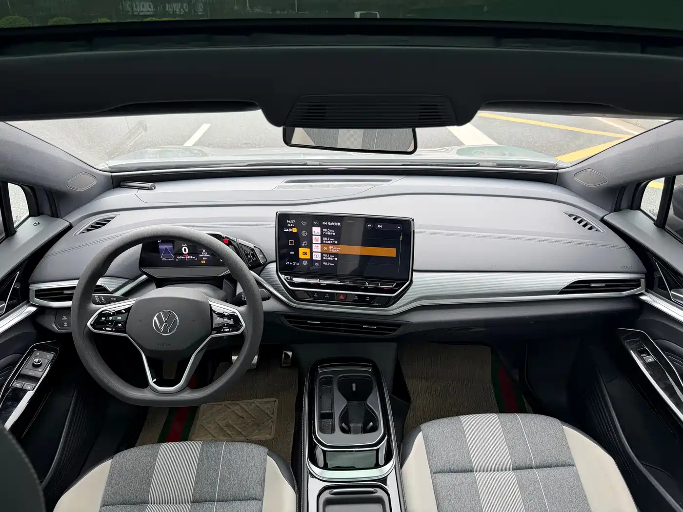 VOLKSWAGEN ID.4 CROZZ