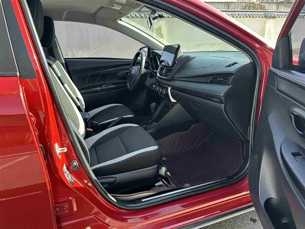 Toyota YARiS L Zhi Xuan 2022 Zhi Xuan X 1.5L CVT Leading PLUS Edition фото 9