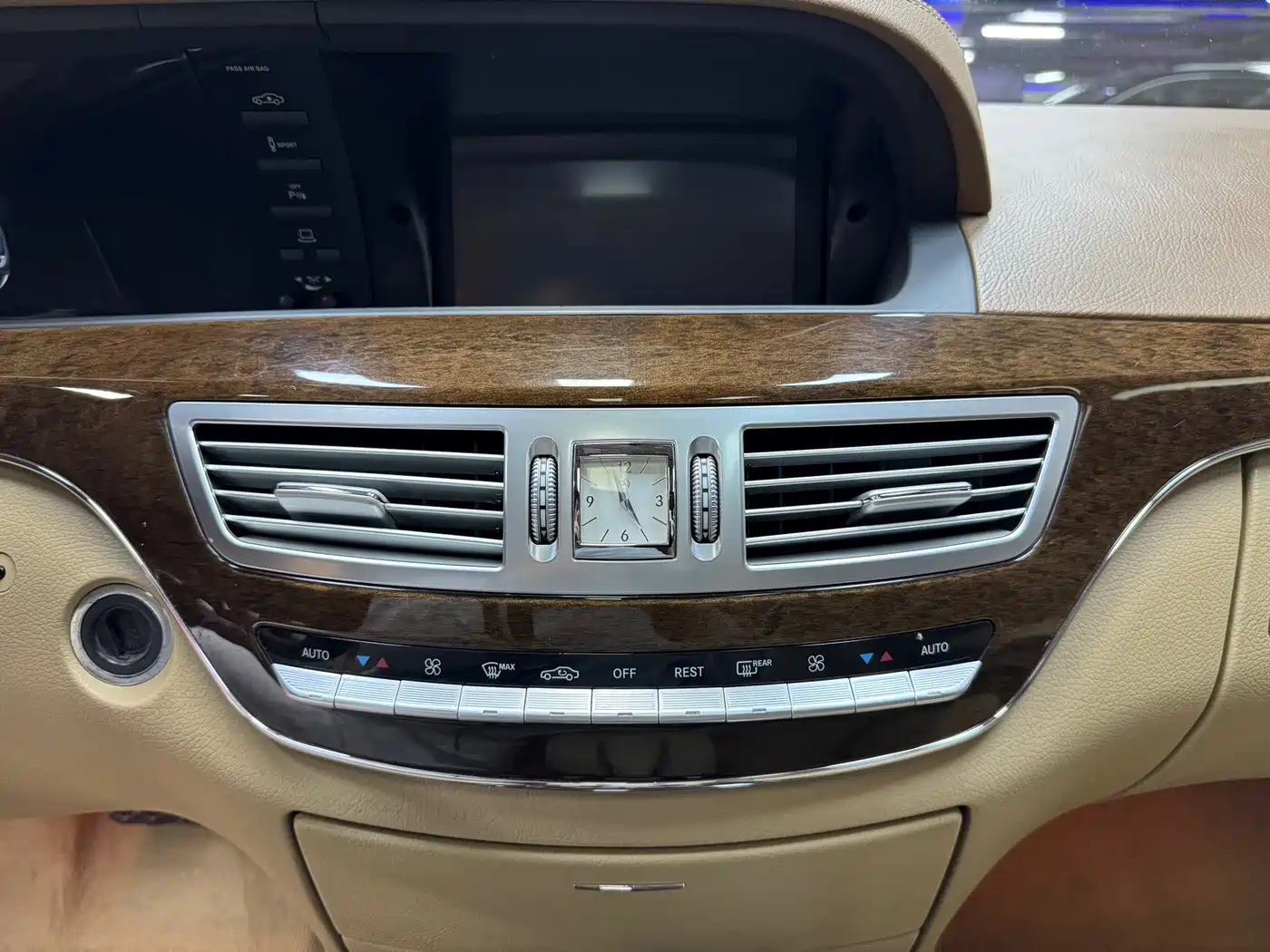 Mercedes-Benz S-Class 2012 S 300 L Business Grand Edition фото 17