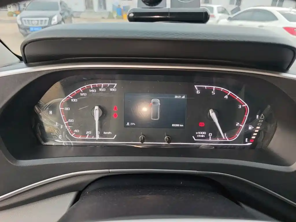 SAIC Maxus Xintu V80 2025 2025 PRO Aoyun 2.0T Manual Short Wheelbase Medium Roof 7/8/9-Seater