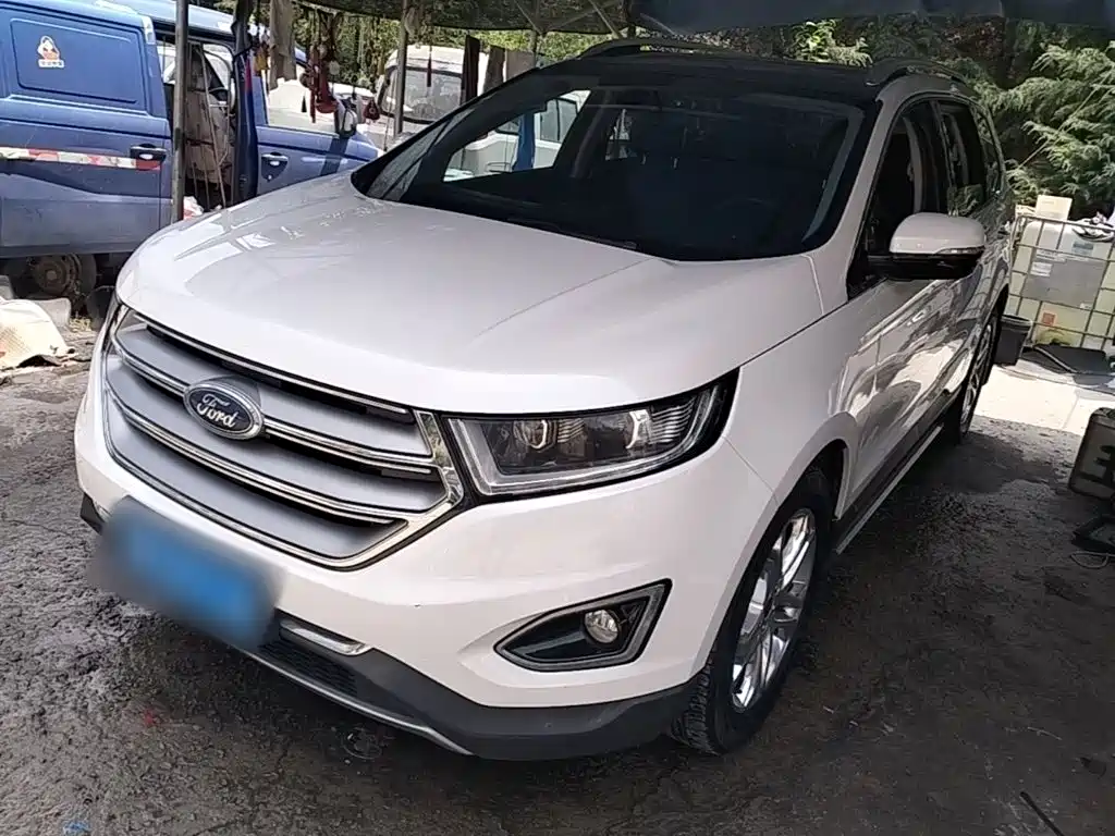 Photo 1 - Ford Edge