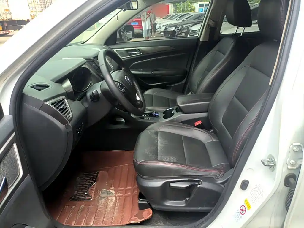 Changan CS75 2015 2014 1.8T Automatic Elite (China IV)