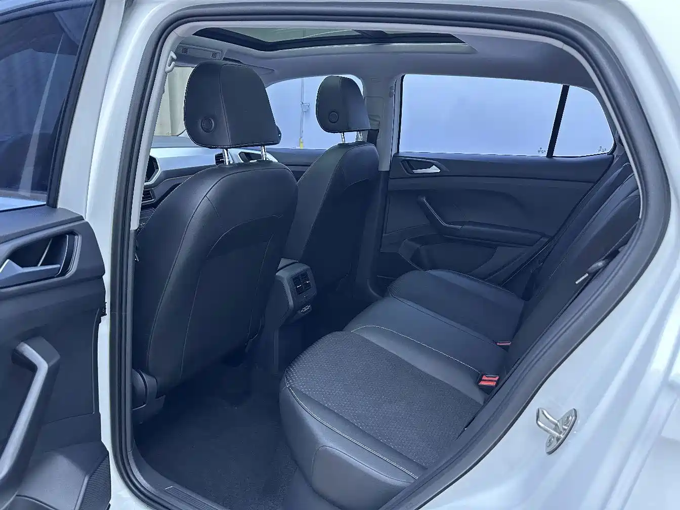 Volkswagen Tanying, миниатюра 10