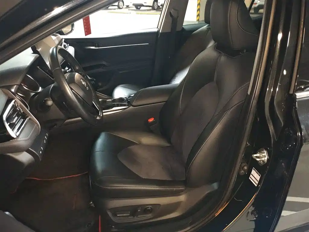 Toyota Camry 2023 2.0S Trend Edition фото 15
