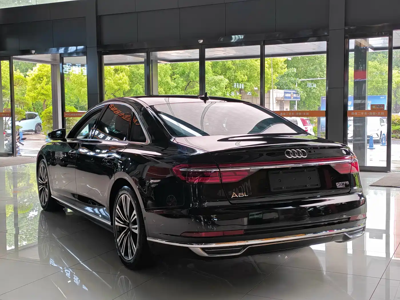 Audi A8 2019 Plus A8L 55 TFSI quattro Luxury фото 17
