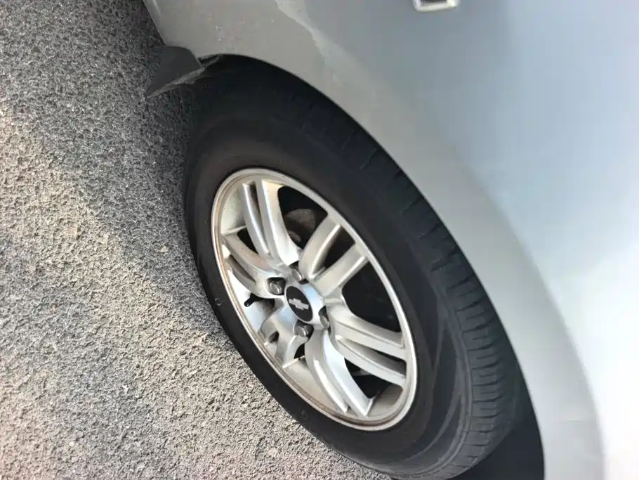 Chevrolet Sail 2012 2010 Sedan 1.4L Manual Ideal Version