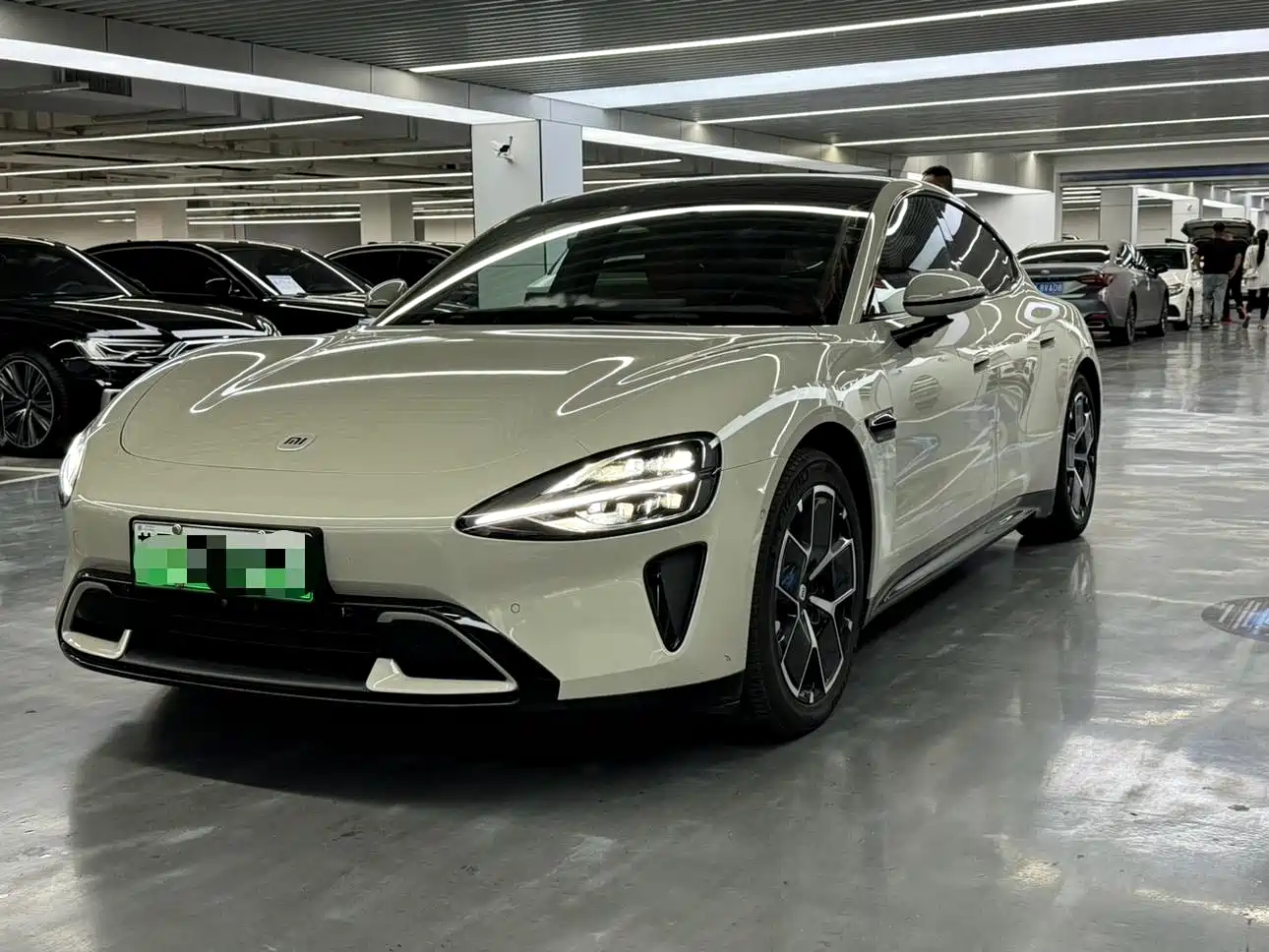 XIAOMI CAR XIAOMI SU7