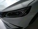 Фото 24 - Geely Binrui