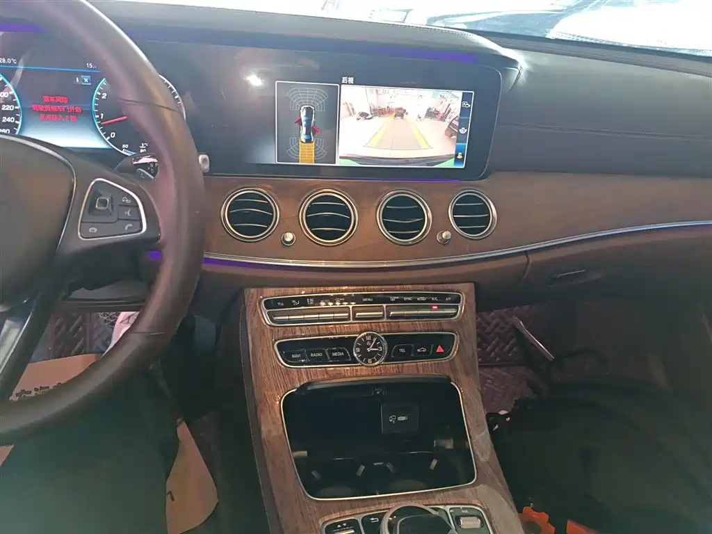 Mercedes-Benz E-Class 2018 Facelift E 200 L фото 9