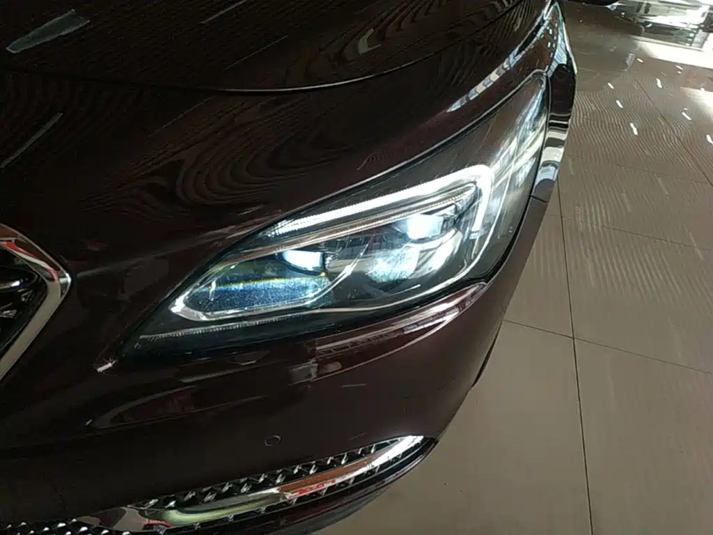 Фото 24 - Buick LaCrosse