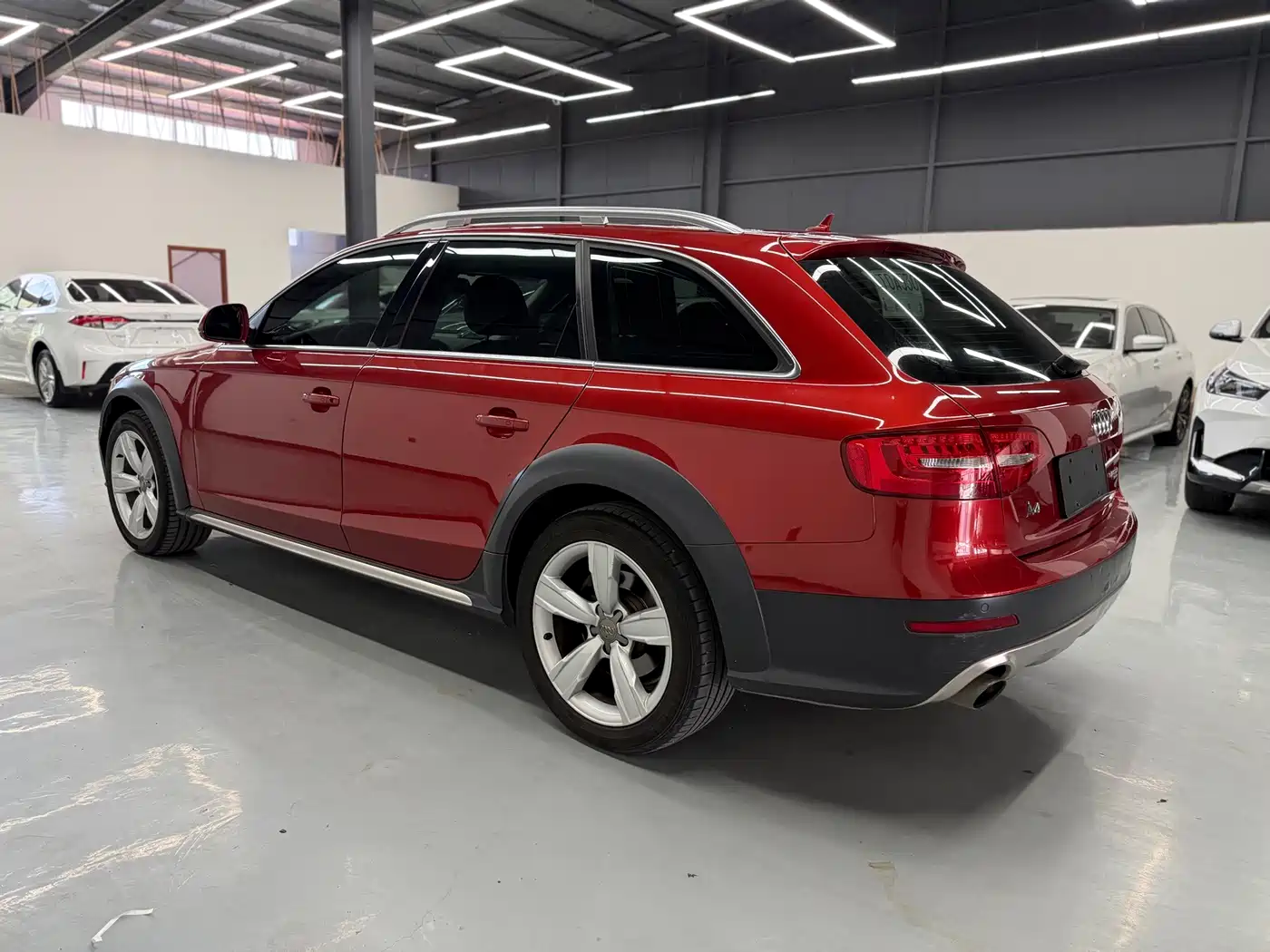 Audi A4 (Import) 2014 2014 40 TFSI allroad quattro plus