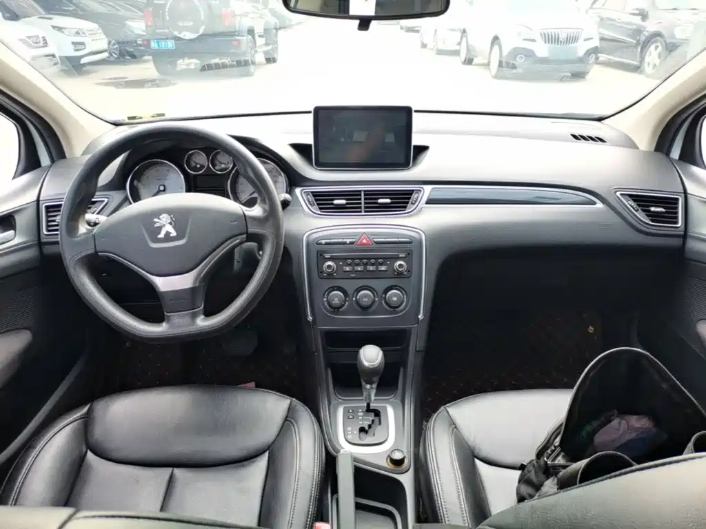 Photo 10 - Peugeot 308