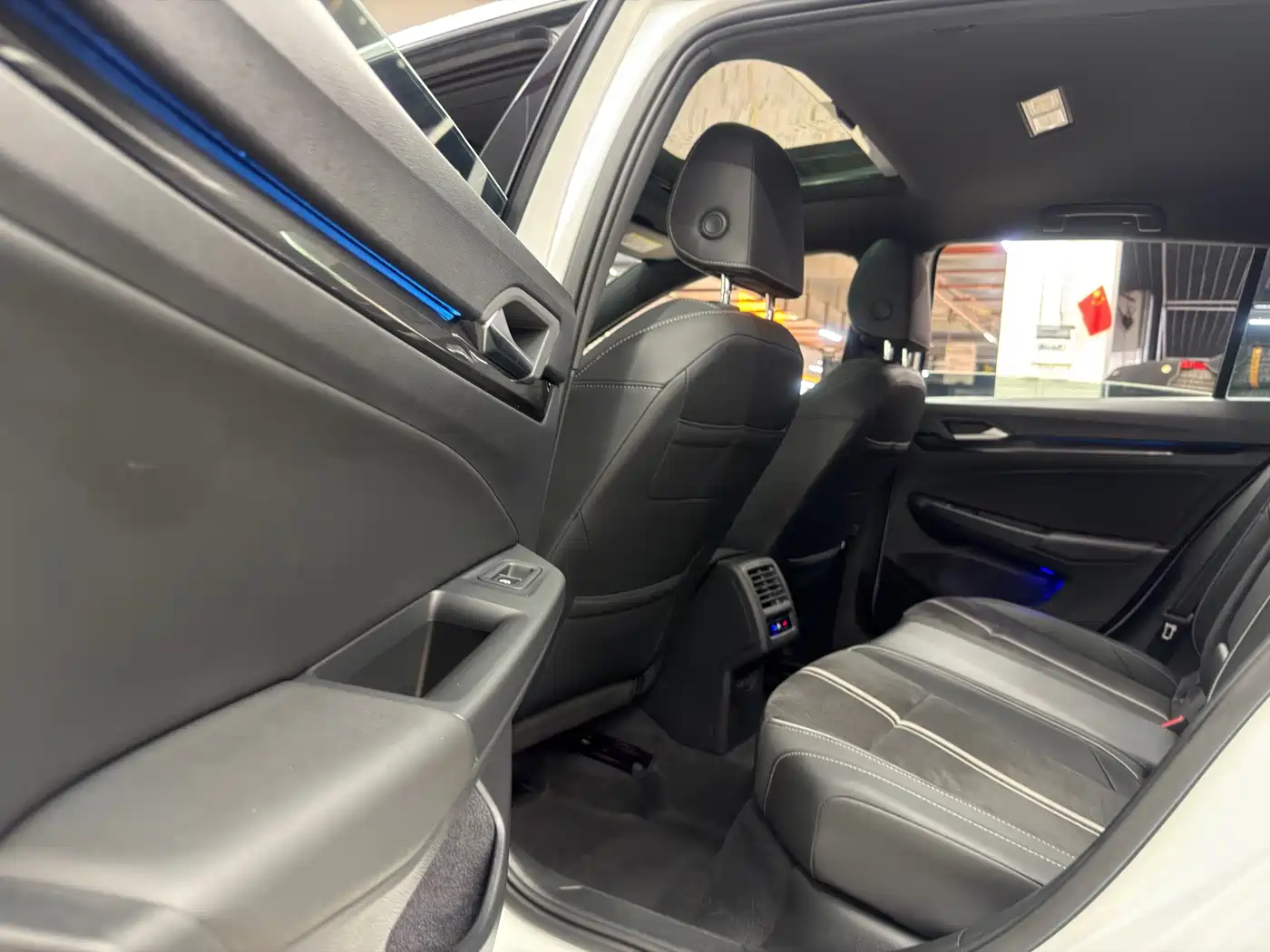  Volkswagen Golf 2023 Facelift 280TSI DSG R-Line Lite 23