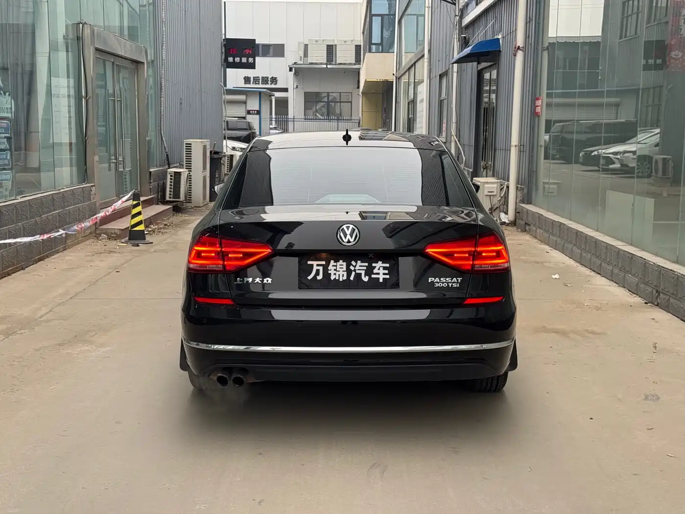 Volkswagen Passat 2017 330TSI DSG Prestige фото 5