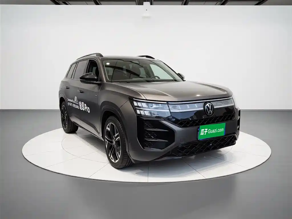 Volkswagen Teramont 2025 Teramont Pro 450TSI 4WD Summit Edition фото 4