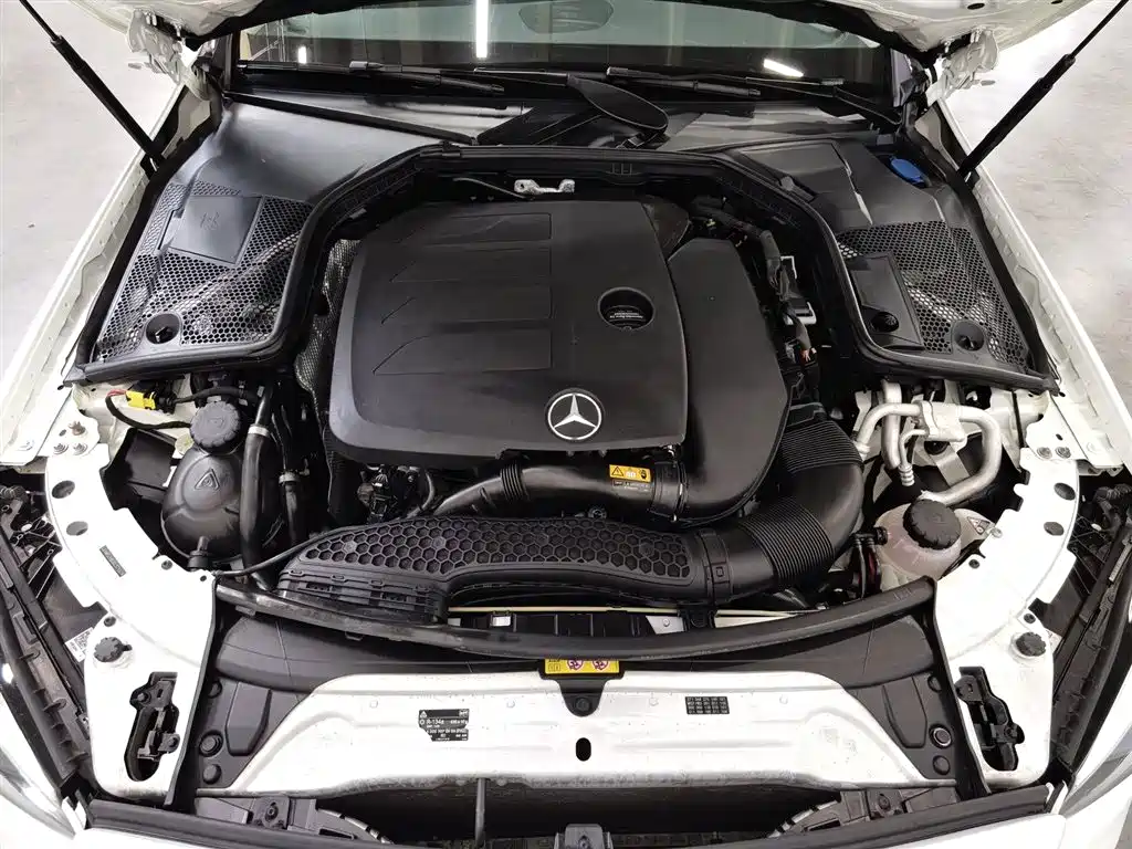 Mercedes-Benz C-Class 2019 Facelift C 260 L Sport фото 6