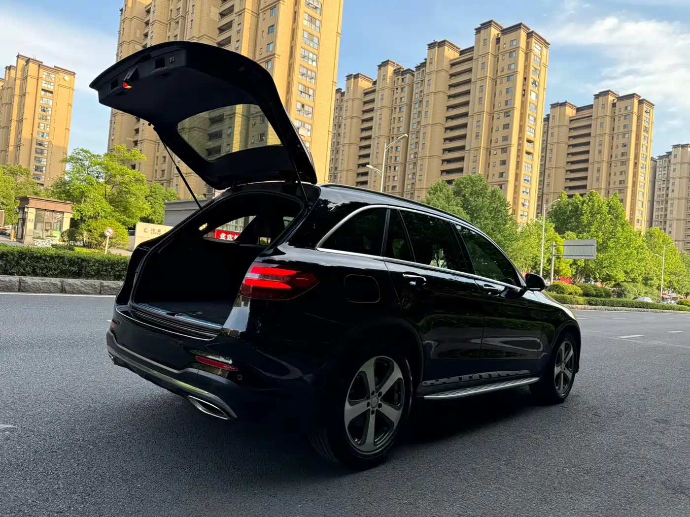 Mercedes-Benz GLC 2018 GLC 260 4MATIC Luxury фото 7