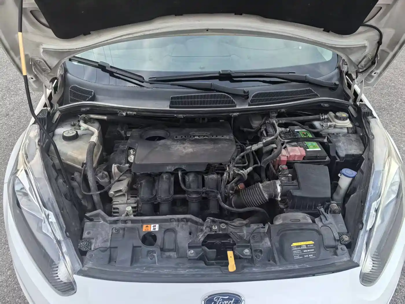 Ford Fiesta 2015 2013 Sedan 1.5L Automatic Elegance Model