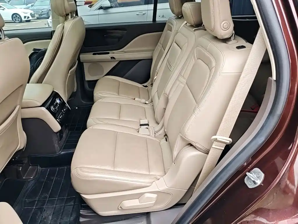 Lincoln Aviator (Import) 2020 2020 3.0T V6 AWD Premium Edition