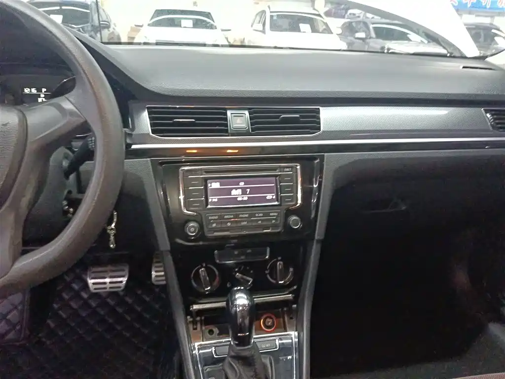 Volkswagen C-TREK 2017 230TSI DSG Comfort фото 13