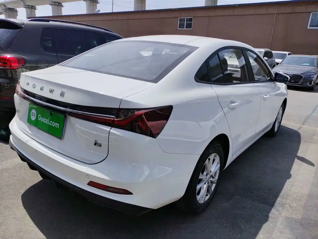 ROEWE I5