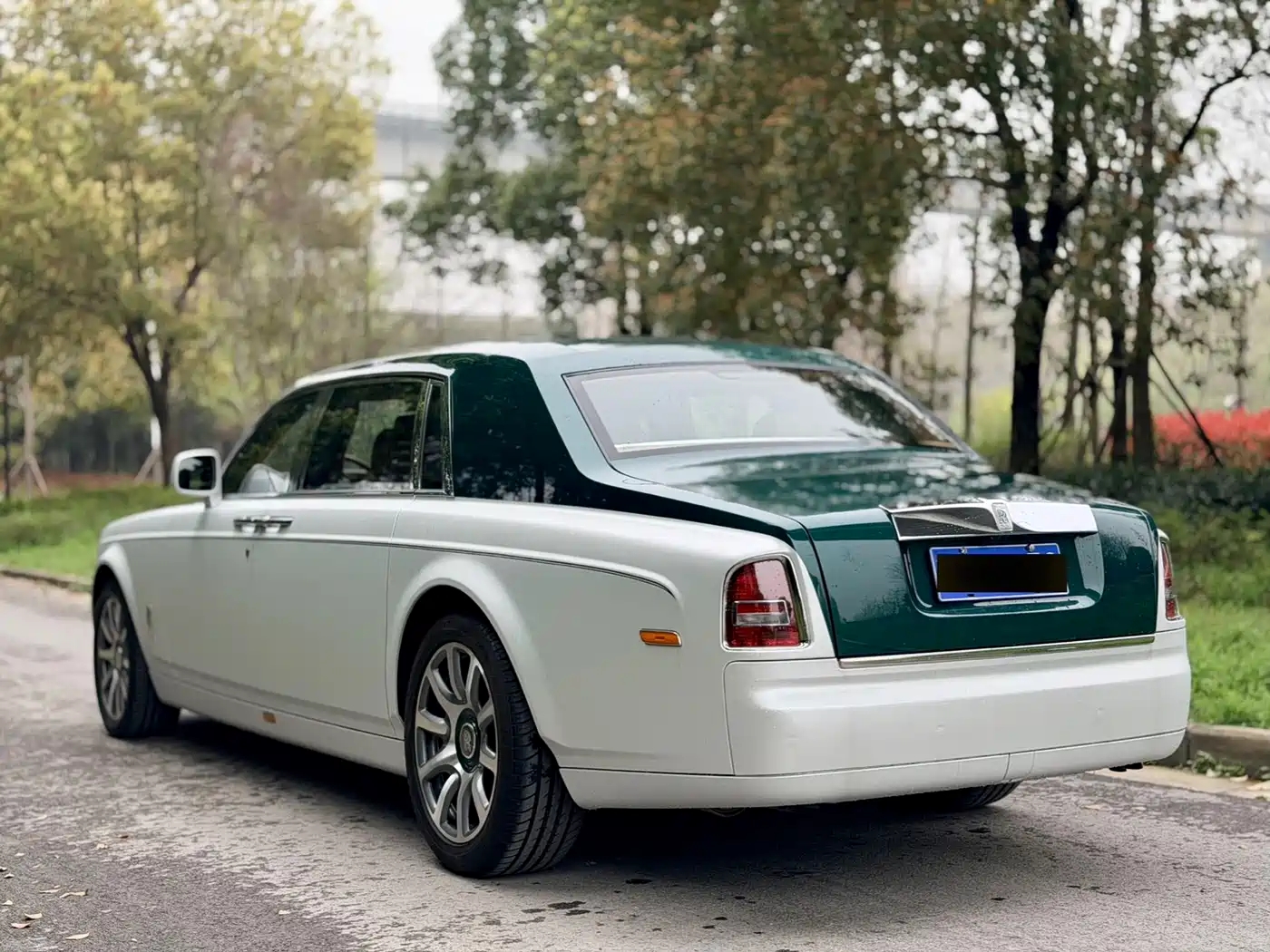 Rolls-Royce Phantom 2013 6.7L Extended Wheelbase (EWB) фото 4