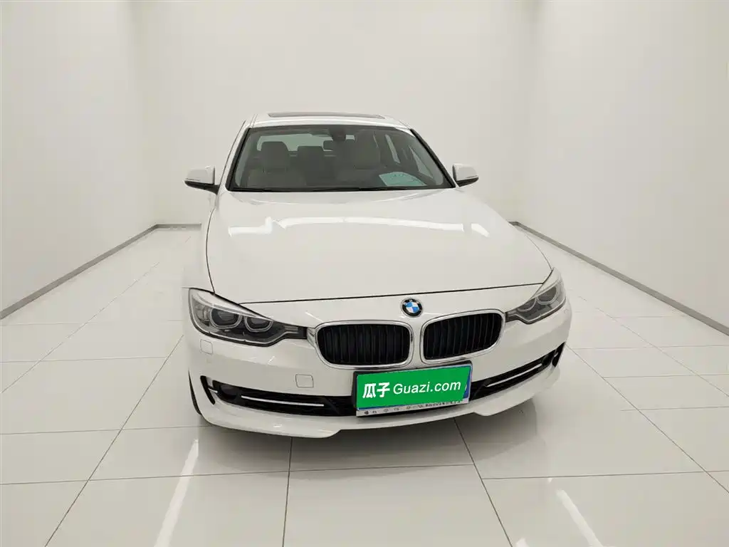 BMW 3 Series 2014 320Li Fashion фото 3