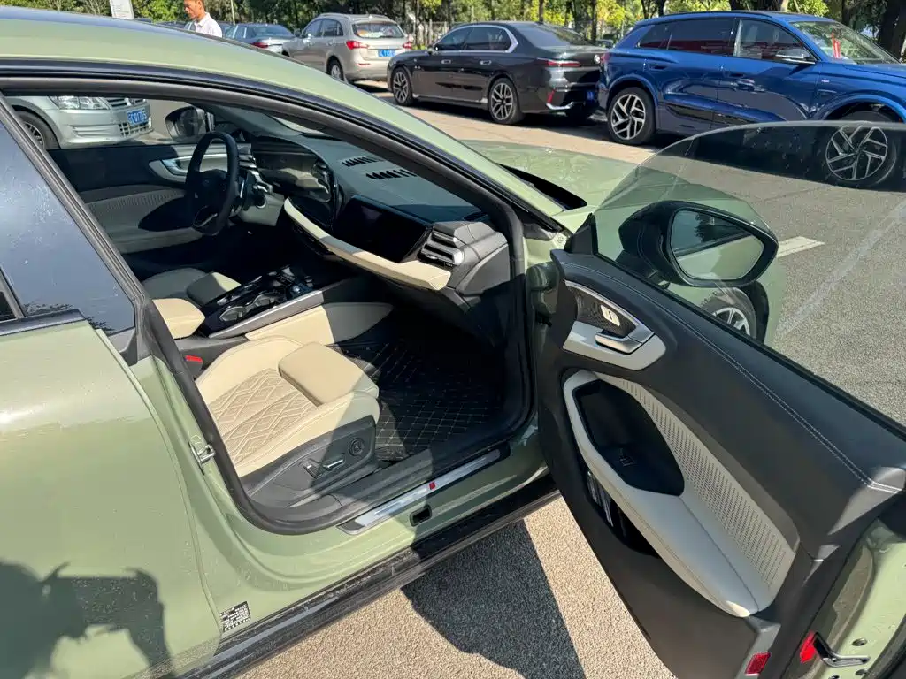 Audi A5L Sportback 2025