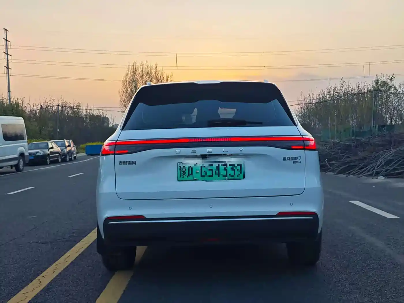 GEELY GALAXY GALAXY STARSHIP 7 EM I