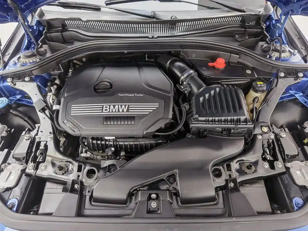 BMW 1 Series 2020 Model 120i M Sport Package фото 6