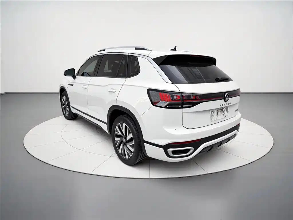Volkswagen Tayron 2023 330TSI 2WD R-Line High-Performance Edition фото 5
