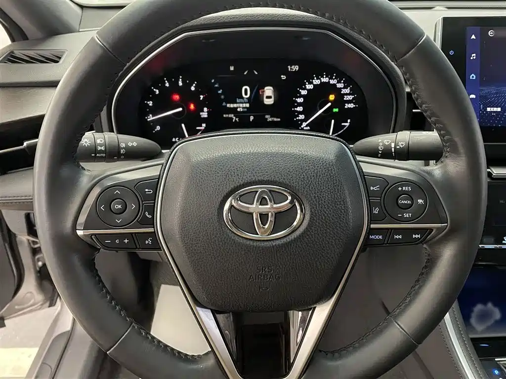 Toyota Avalon 2022 2.0L Luxury Edition фото 5