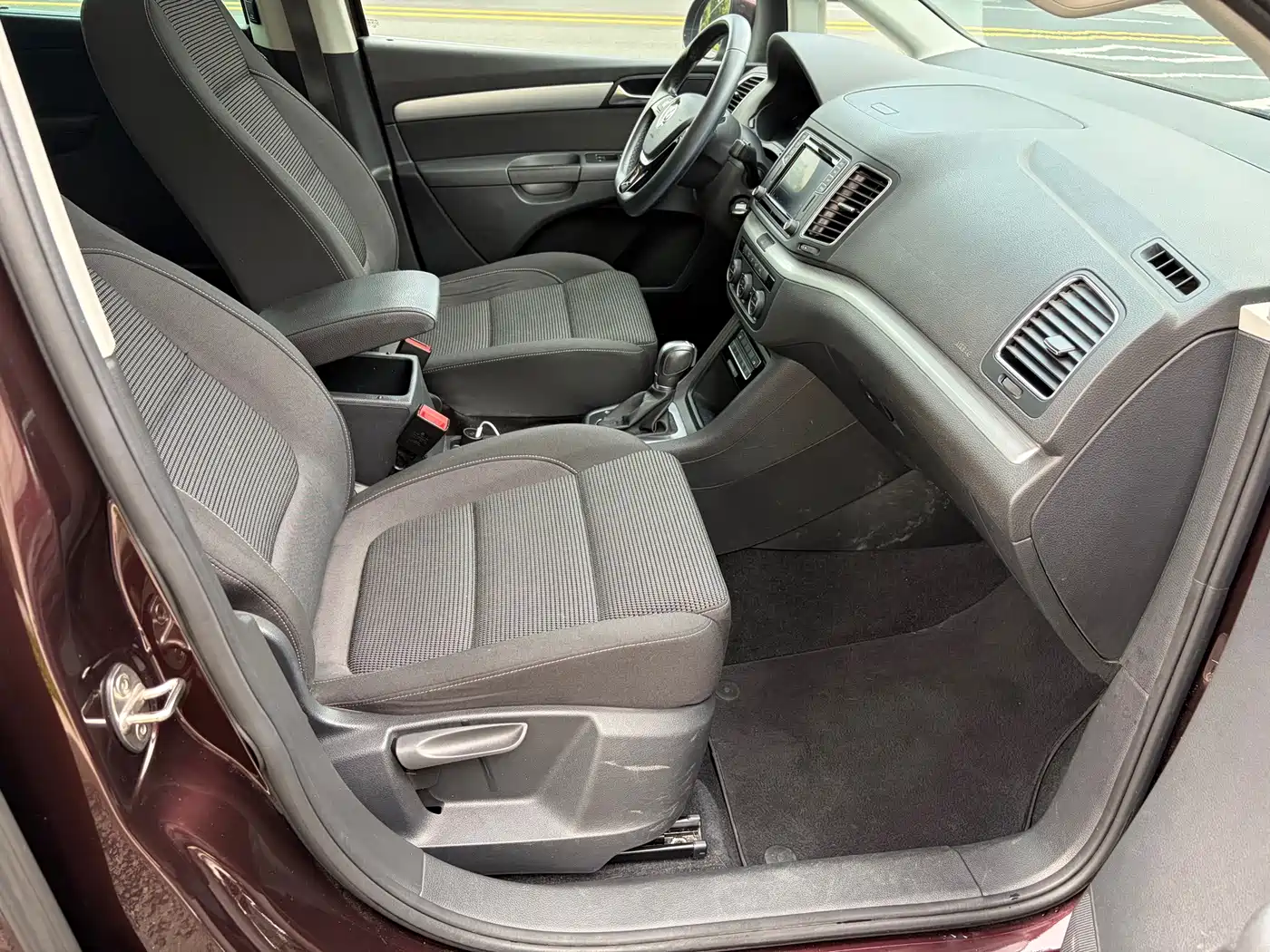 Volkswagen Sharan 2018 2018 380TSI Comfort 7-Seater