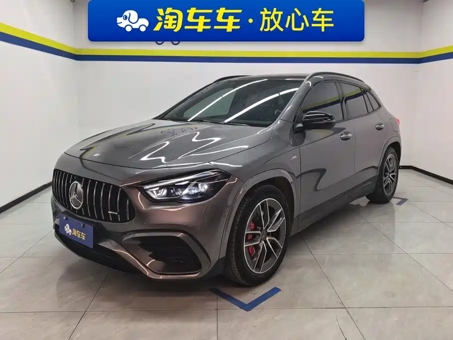 Mercedes-Benz Mercedes-Benz GLA AMG 2024 AMG GLA 35 4MATIC 1