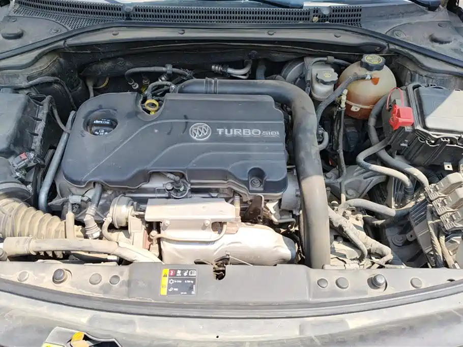 Buick LaCrosse 2016 Facelift 20T Leading фото 10